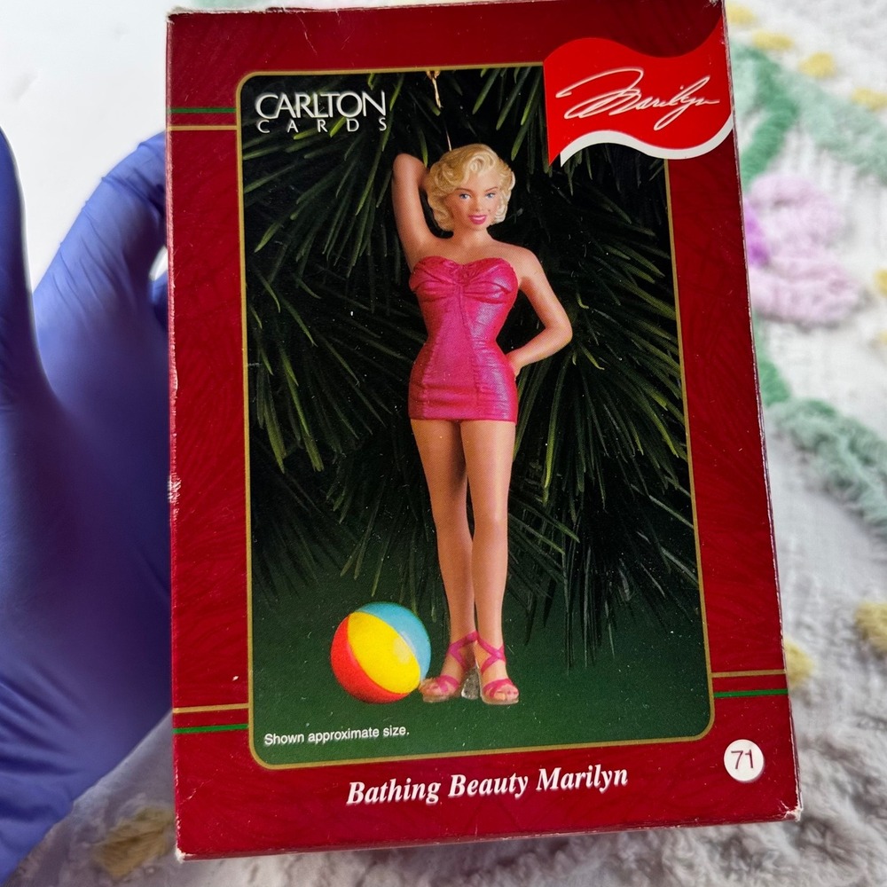 Carlton Cards Marilyn Monroe Bathing Beauty Ornament Pink Swimsuit Figurine